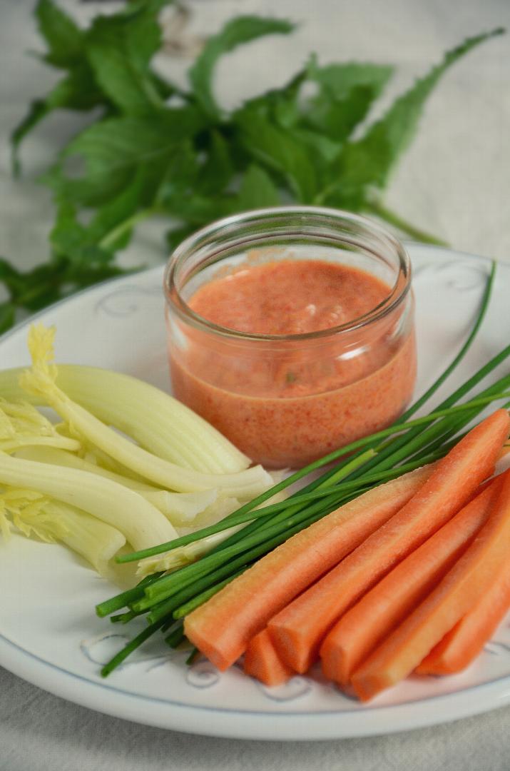 Curry-, Paprika- und Kräutersauce  für Gemüse-Dip